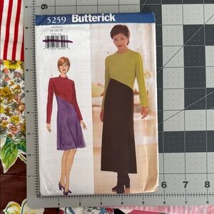 Butterick Pattern 5259 - size 14-16-18, c1997, close fitting A-line dress